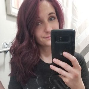 Meet your Posher, Nikki